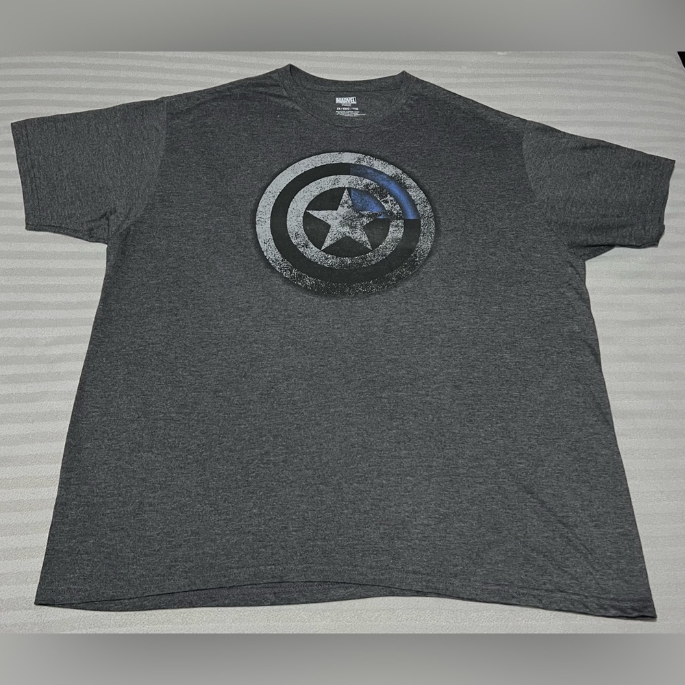 Marvel Captain America Shirt Men’s 2XL XXL Gray Short Sleeve Graphic Tee